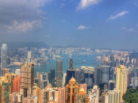 香港