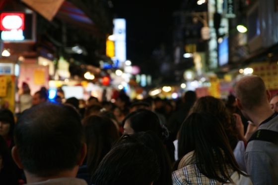 台湾高雄の夜市