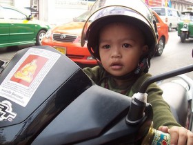 バンコクでバイクの運転