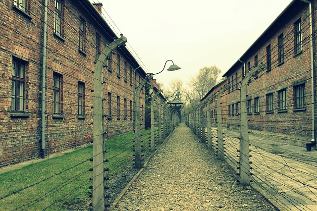 アウシュビッツ強制収容所
