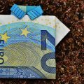 海外（ヨーロッパ）での支払いは現金？それともクレジットカード？