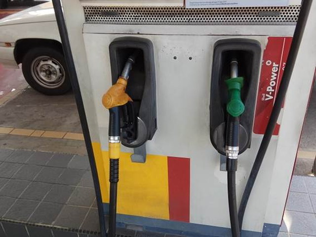 マレーシアのガソリンスタンド