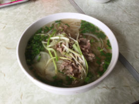 フォー（Phở）
