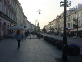 ポーランド