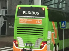 FLiXBUS（フリックスバス）