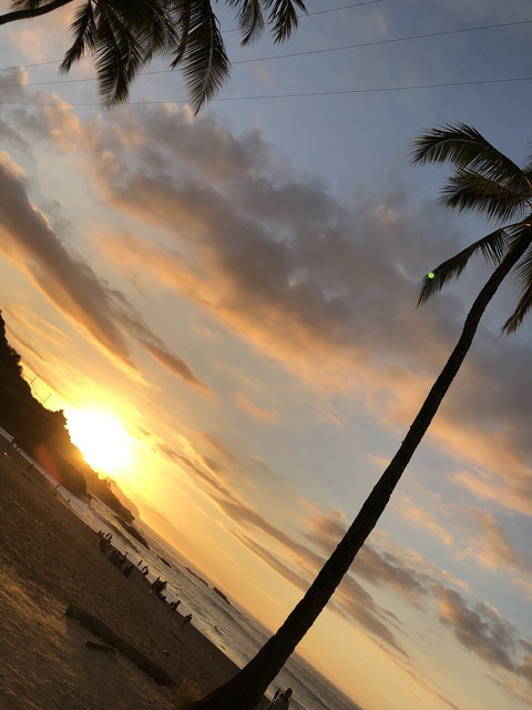 夕焼けのビーチ